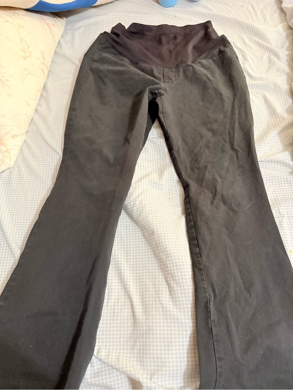 Old Navy Black Maternity Flare Jeans with Stretch Panel